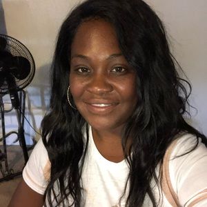 Meet your Posher, Melissa